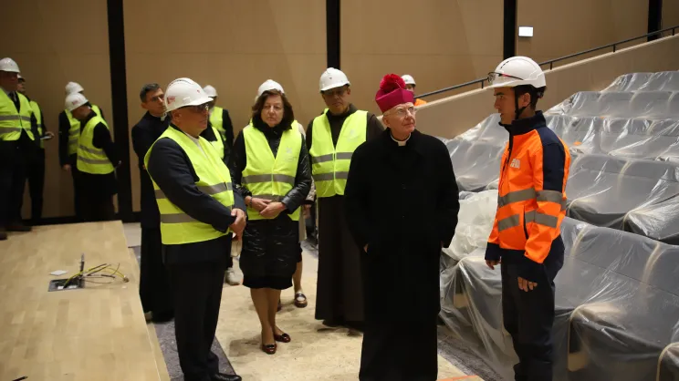 Wizyta abp. Marka Jędraszewskiego na budowie Kampusu UPJP2