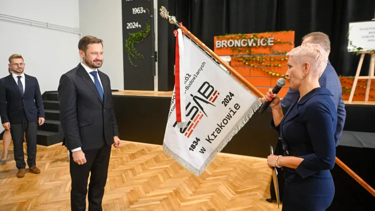 Prezydent Krakowa Aleksander Miszalski na rozpoczęciu roku szkolnego 2024/2025