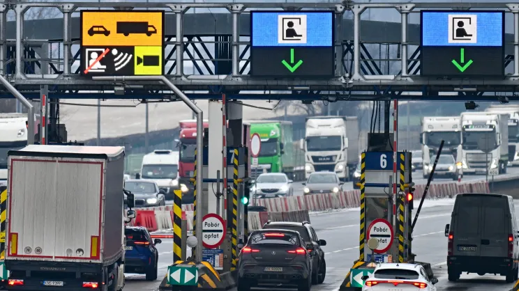 Bramki poboru opłat na A4