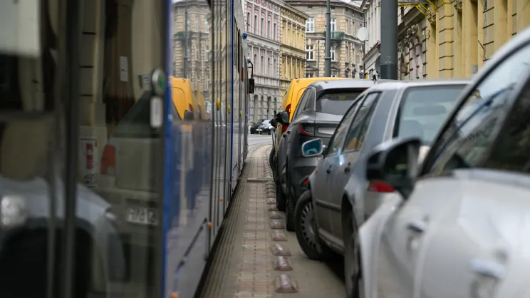 Parkowanie na ul. Długiej