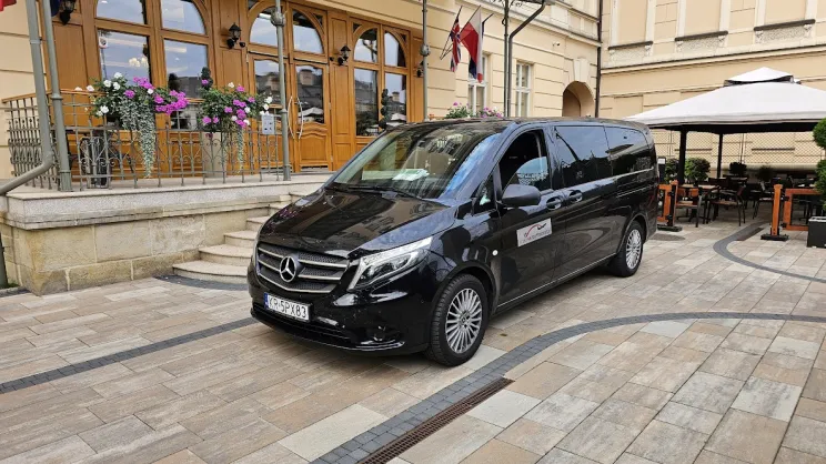 Prywatny transfer Mercedesem w Krakowie