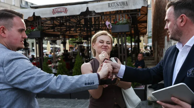 Wiec Konfederacji przed referendum w Krakowie