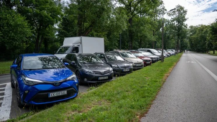 Parking przy al. 3 maja