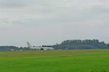 Samolot AirExplore podczas lądowania wypadł z pasa 