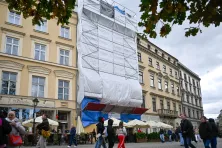 Remont kamienicy na Rynku Głównym