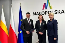 Dr Barbara Woźniak (w środku) stanęła na czele Cogiteonu
