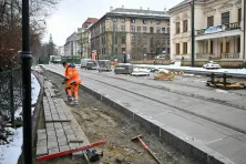 Remont torowiska na skrzyżowaniu Straszewskiego i Piłsudskiego