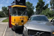 Kolizja zabytkowego tramwaju