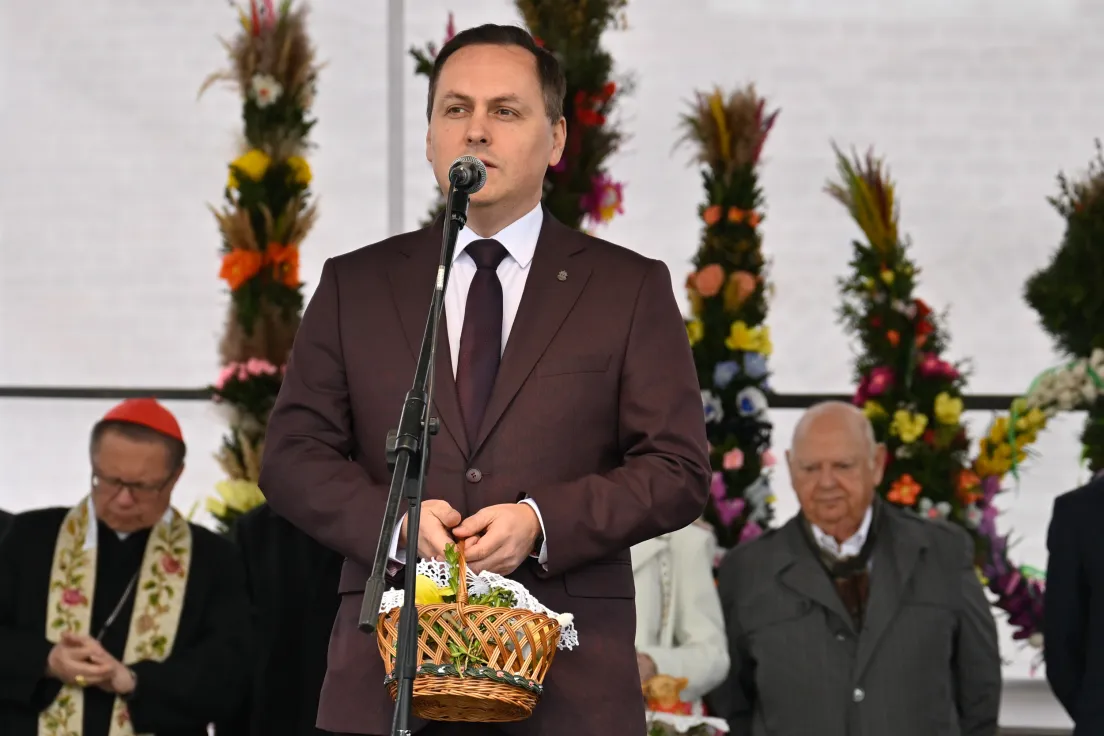 Święcenie pokarmów w Święta Wielkanocne na Rynku Głównym