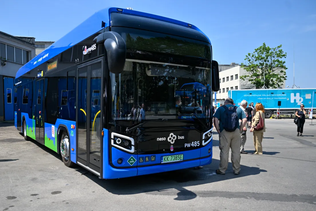 Przekazanie nowych autobusów wodorowych dla MPK